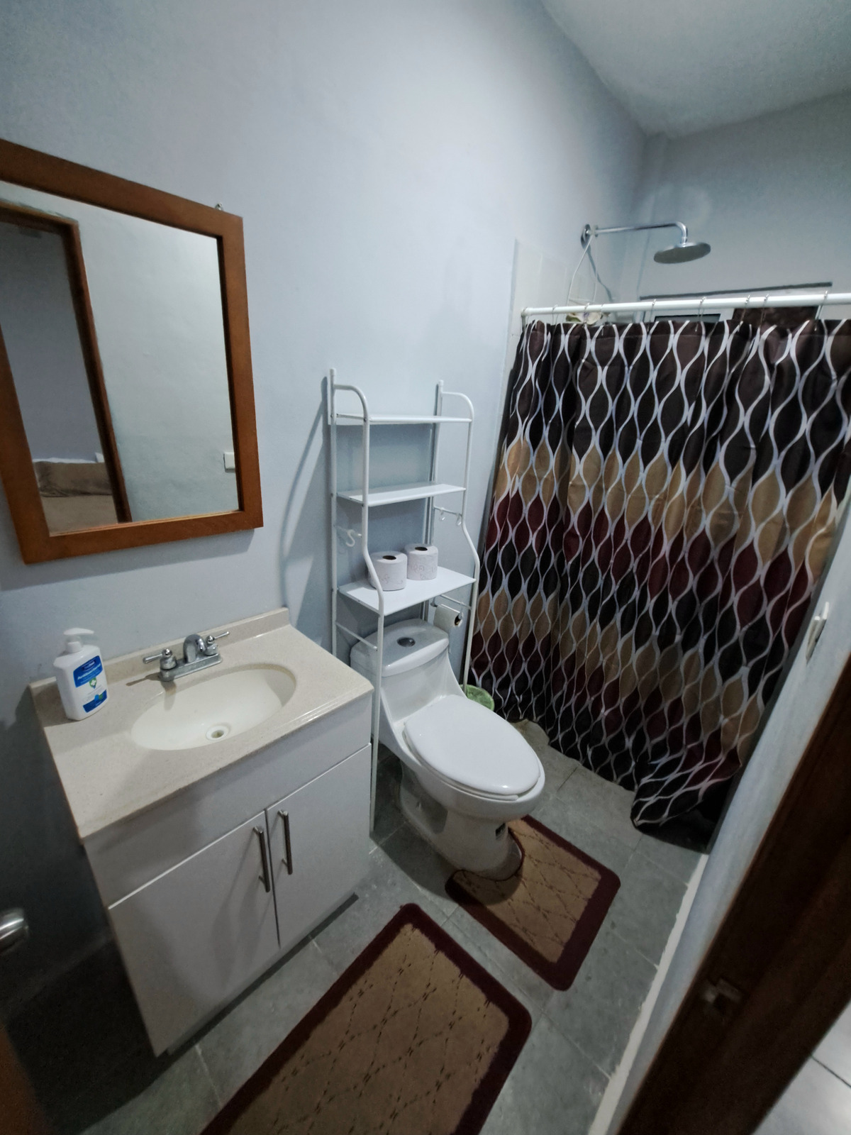 5 of 7: Baño