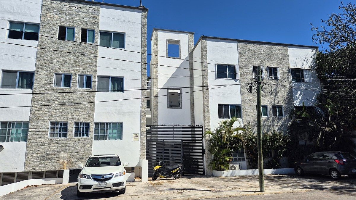 12 de 12: Entrada principal