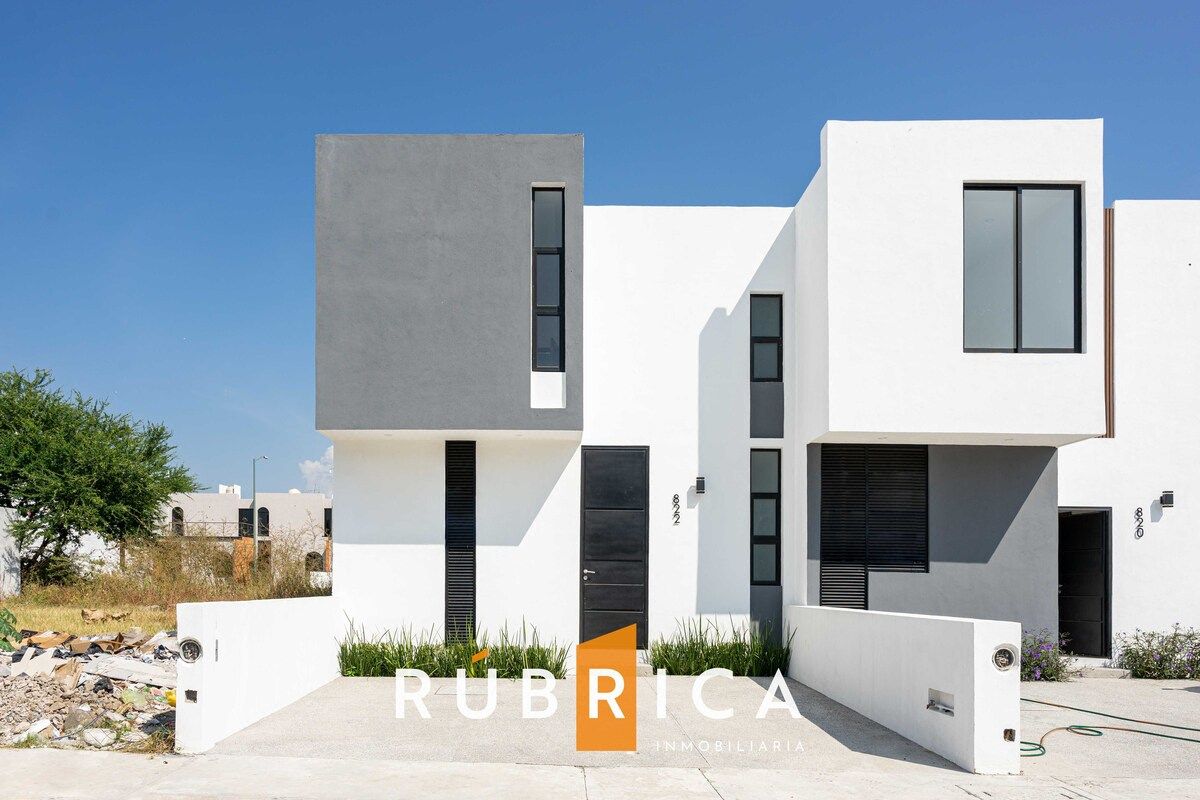 Casa en Venta en Fraccionamiento Mina de Peña, Villa de Álvarez.