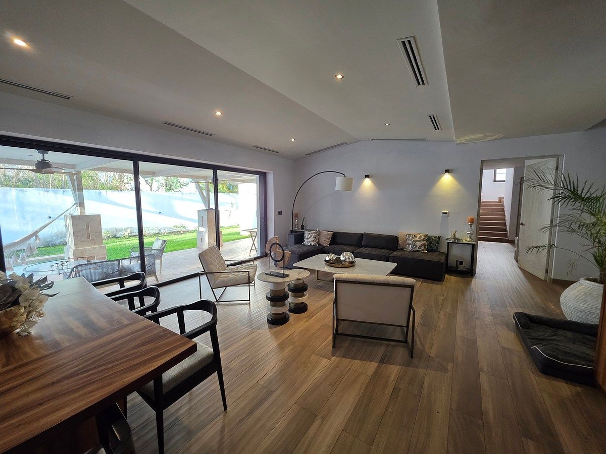 House in Yucatán Country Club, Mérida, photo 33 of 46