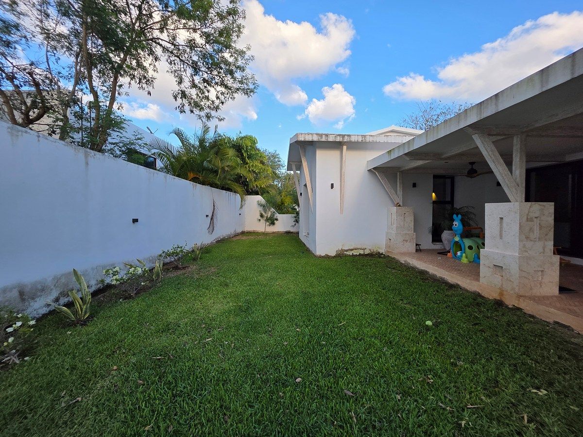House in Yucatán Country Club, Mérida, photo 35 of 46