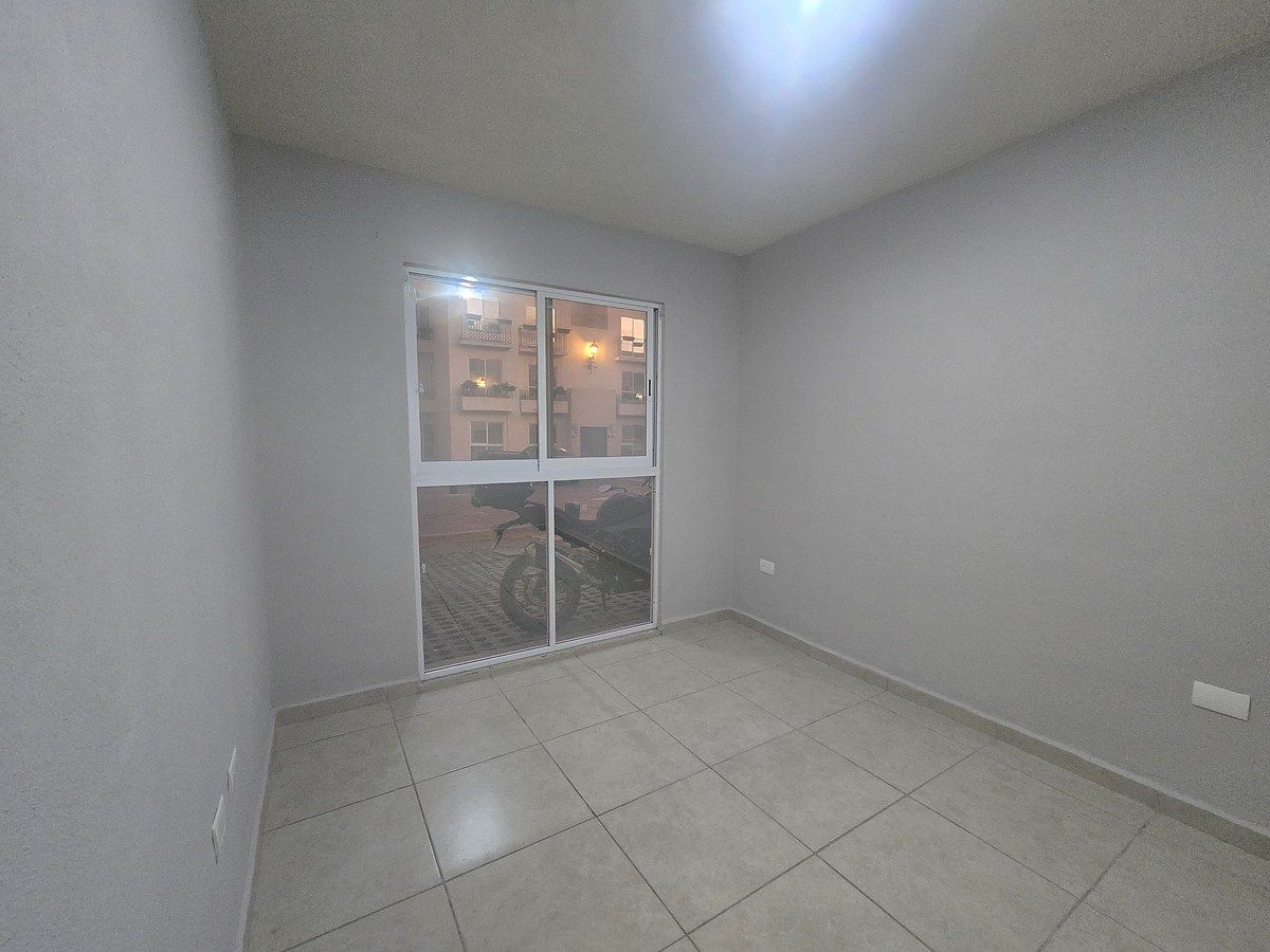 13 of 20: Recámara 2