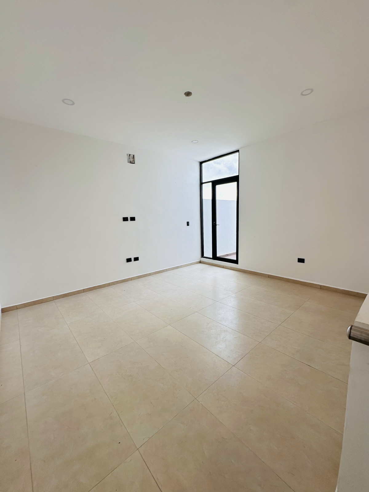 13 de 24: Sala de TV