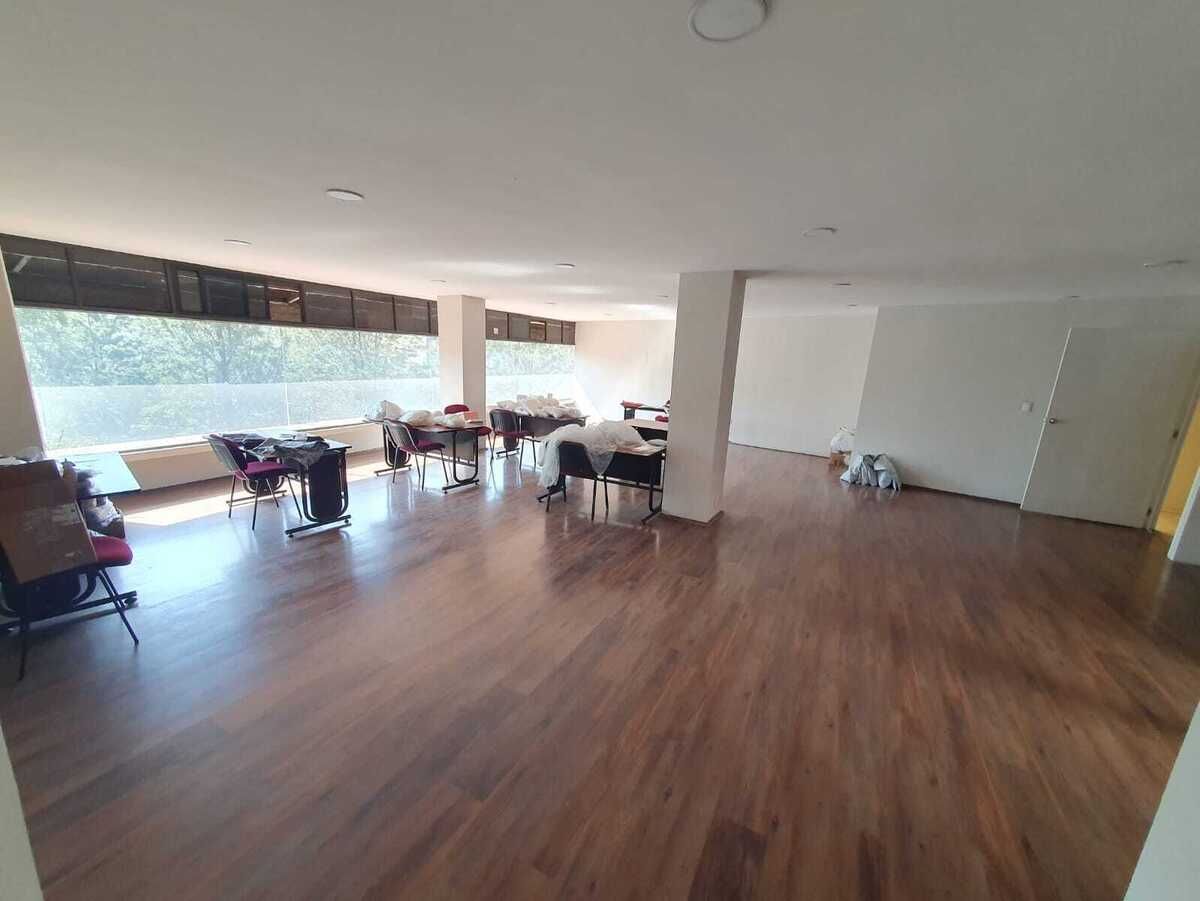 Se renta oficina en Av. Chapultepec - 100m2