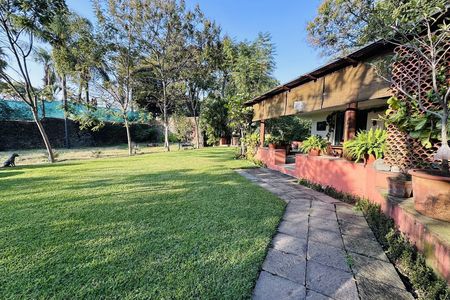 Inmueble con ubicación Comercial y uso de suelo mixto Cuernavaca