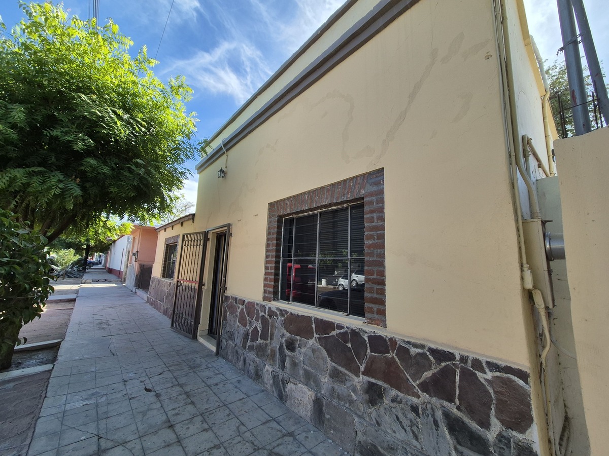3 de 8