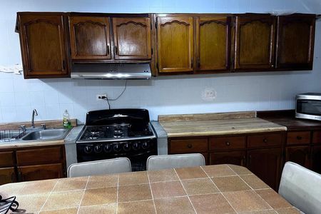 En renta casa amueblada en El Olmo