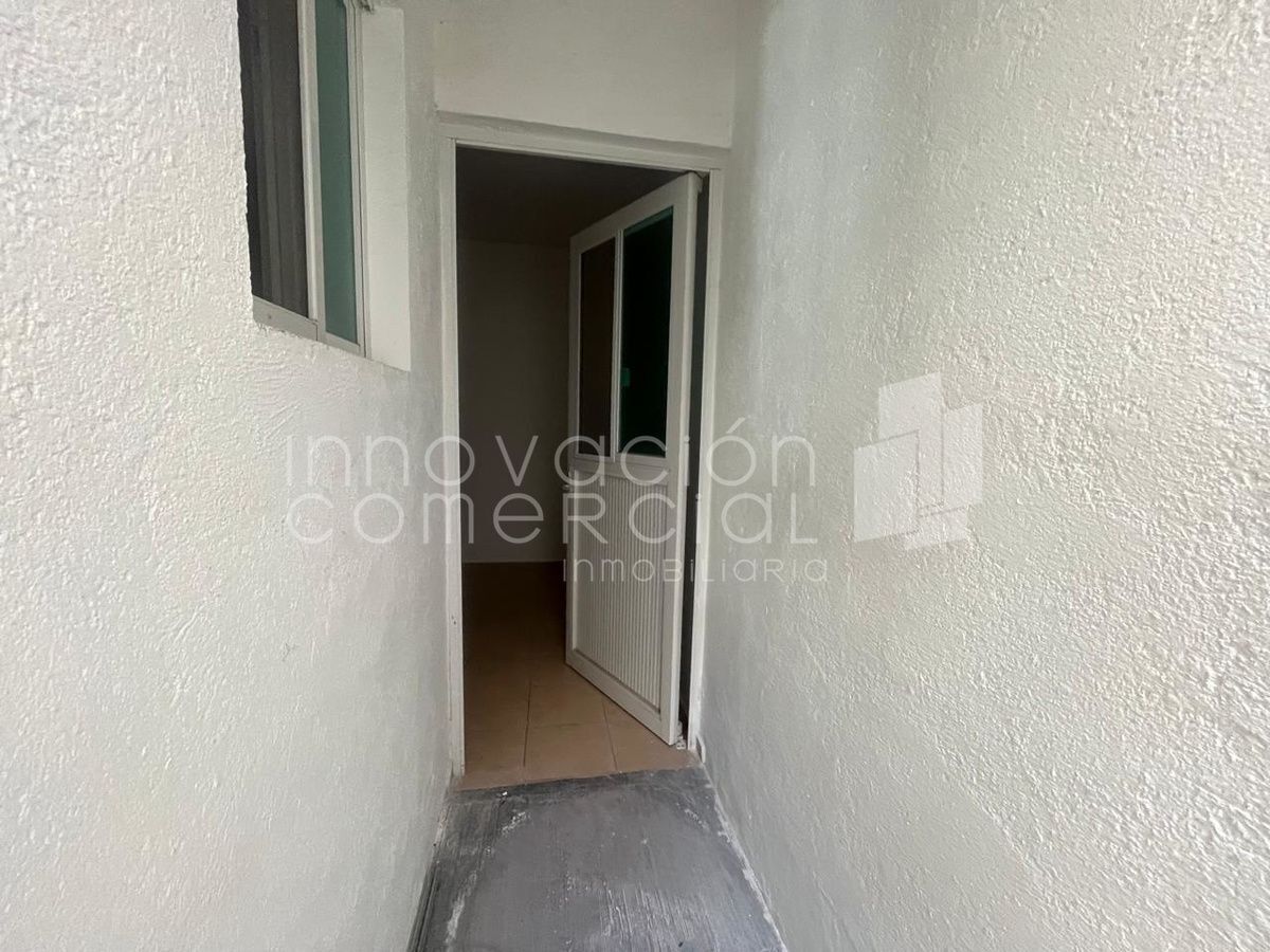 21 de 25: Cuarto de servicio