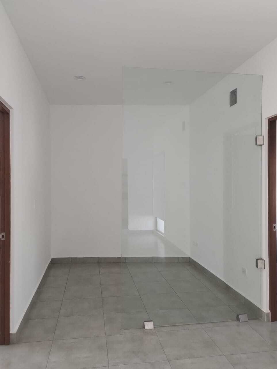 3 de 8