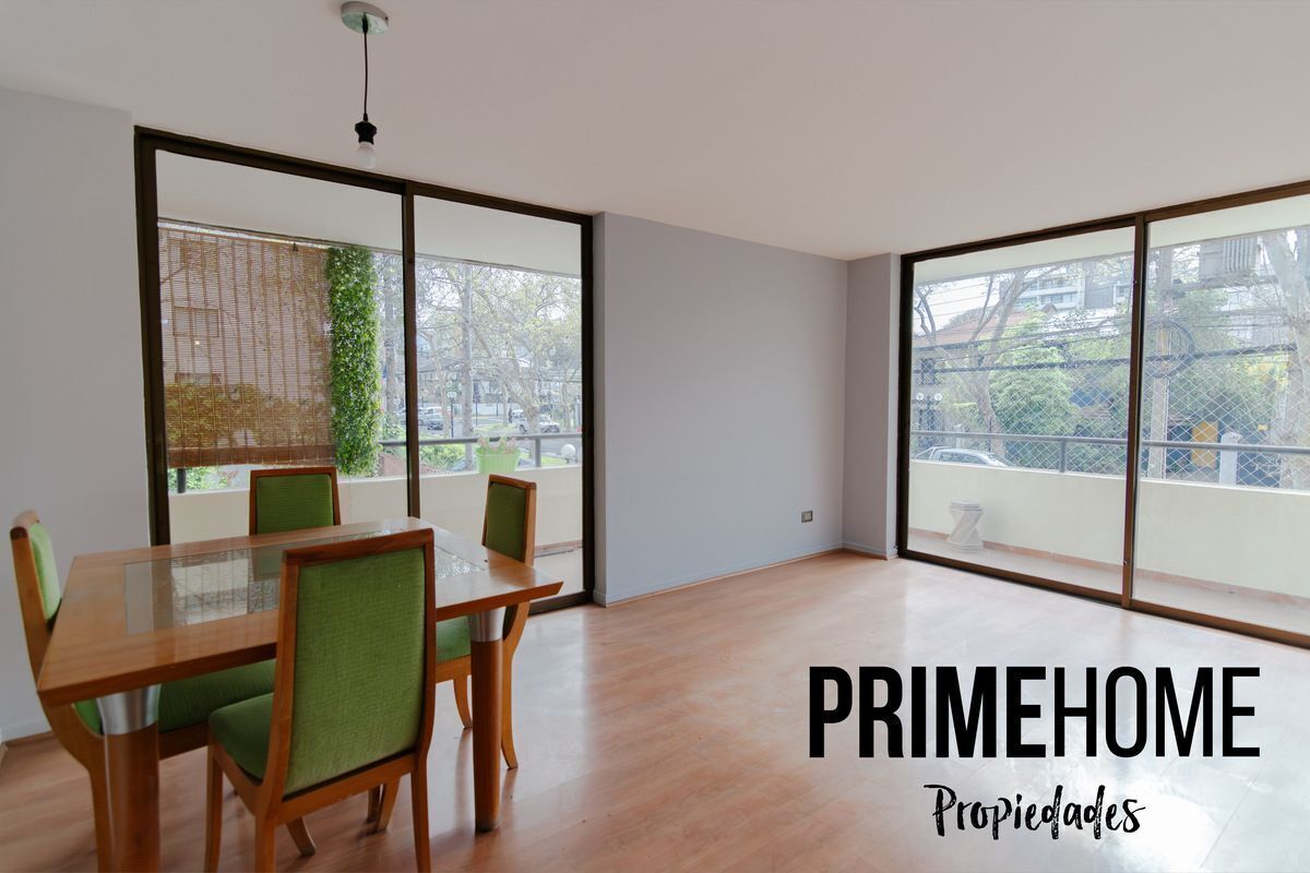 3 de 13: Living comedor