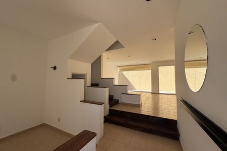 House for rent in Hacienda de las Palmas