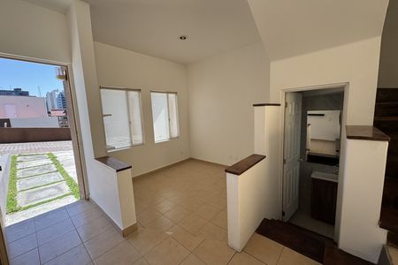 House for rent in Hacienda de las Palmas