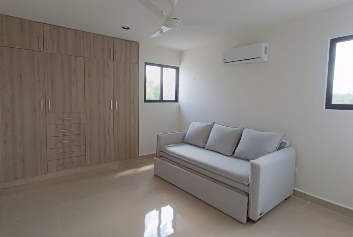 19 of 29: HABITACIÓN PLANTA ALTA
