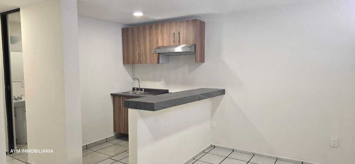 RENTA OFICINA CIUDAD SATELITE