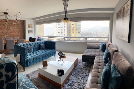 Apartamento à venda com varanda no Residencial Aquario (DG)