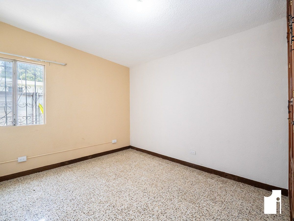Casa en Zona 16, Guatemala, foto 11 de 22