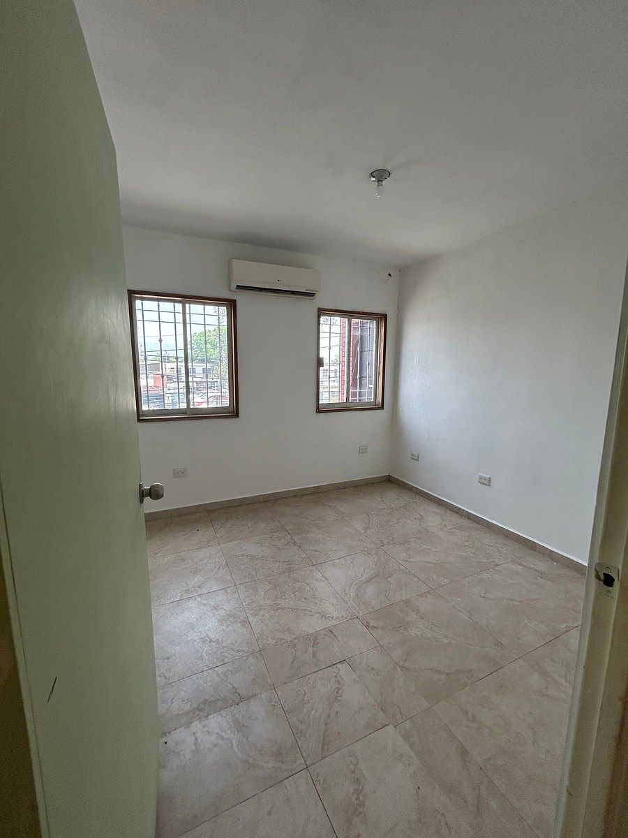 Cuarto 1 con baño, foto 5 de 33