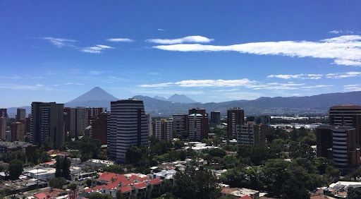 1 de 8: Vista a volcanes