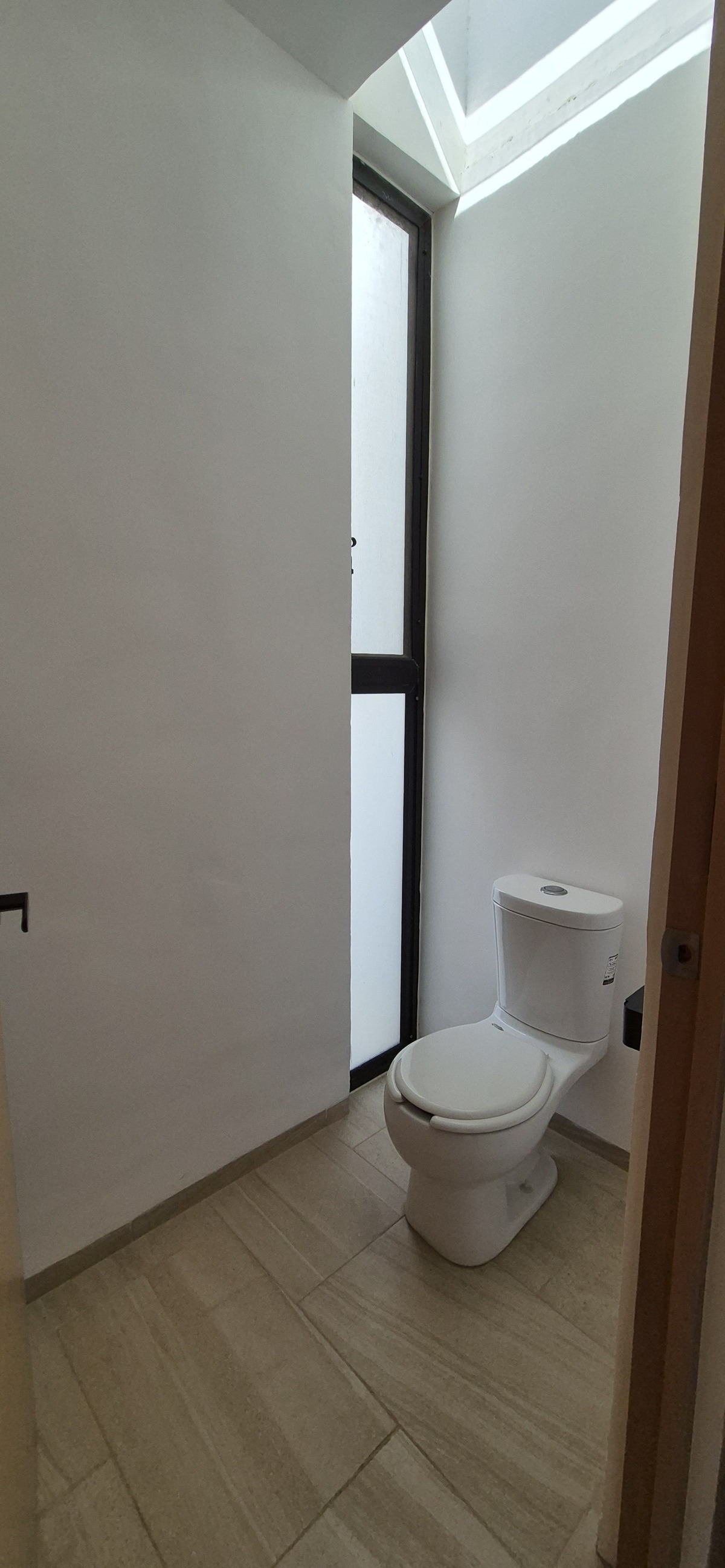 18 de 26: WC  REC PRINCIPAL