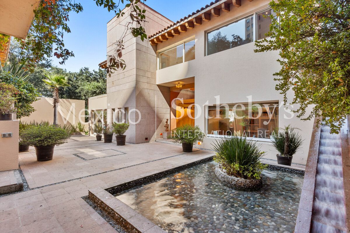 Casa en Venta en Interlomas, Casa Encanto Lomas Country Club - foto 1