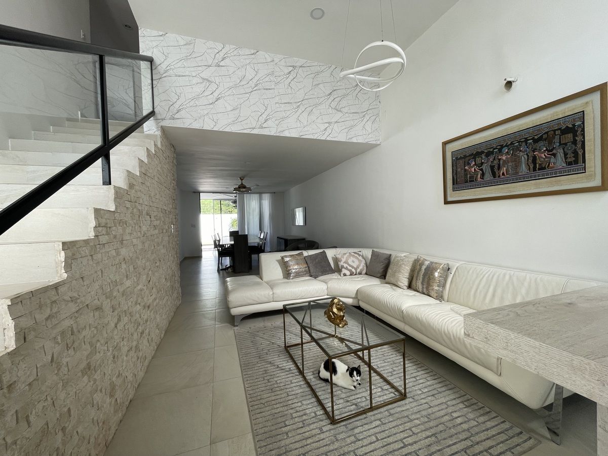 House in Gated Community in Temozón Norte, Mérida, photo 2 of 33