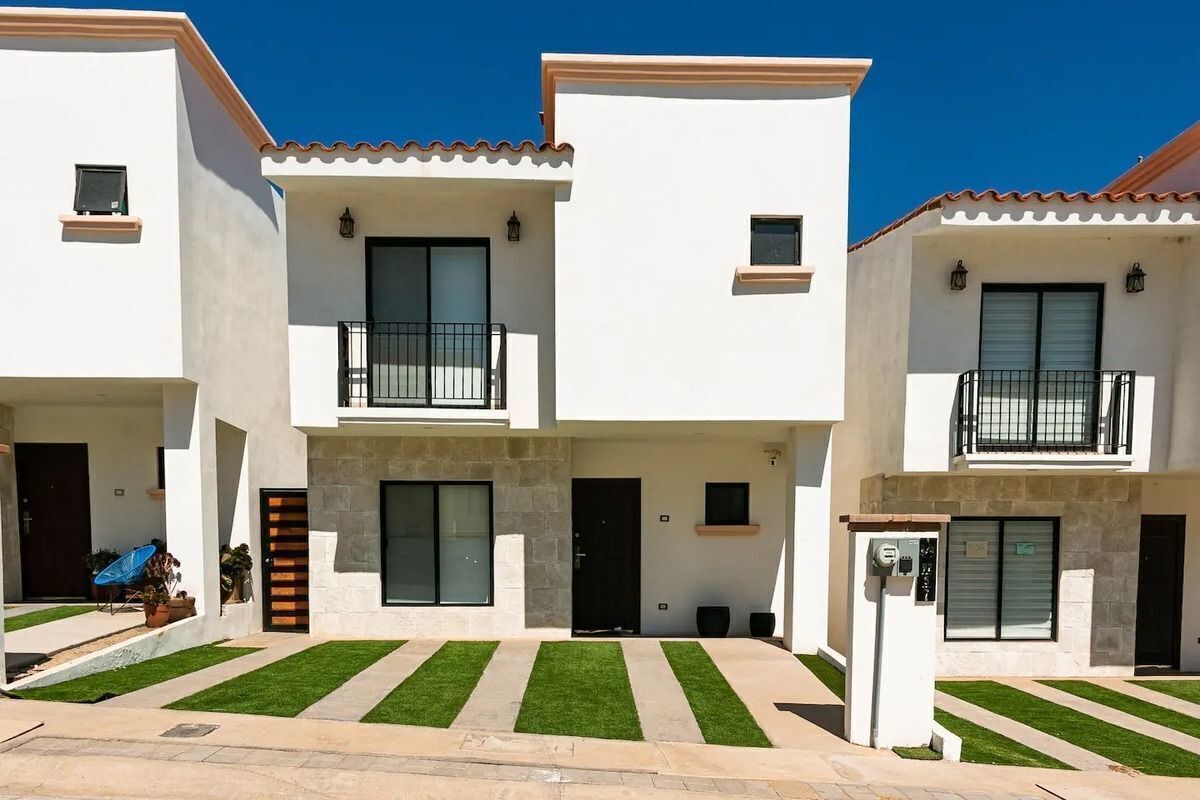 https://assets.easybroker.com/property_images/4900459/83331851/EB-RV0459.jpeg?version=1733433221