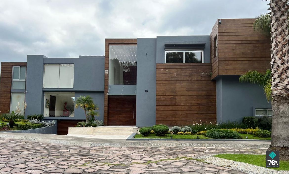 VIEW OF THE BOSQUE REAL GOLF COURSE house for sale - foto 1
