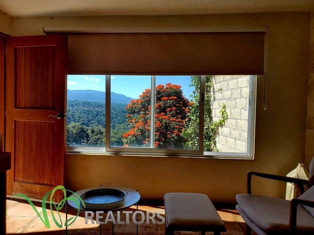 27 of 35: Vista 4a recámara