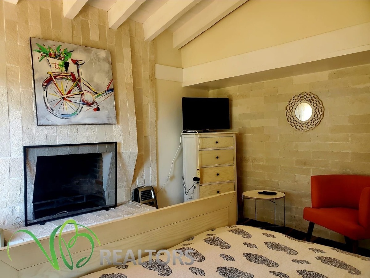 21 of 35: whats: 55 1384 0469