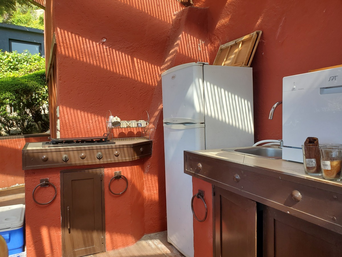 14 of 35: Cocineta y refrigerador Terraza