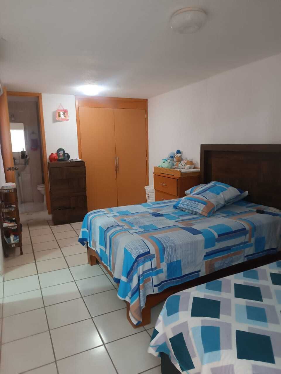 22 de 35: Habitación principal con closet