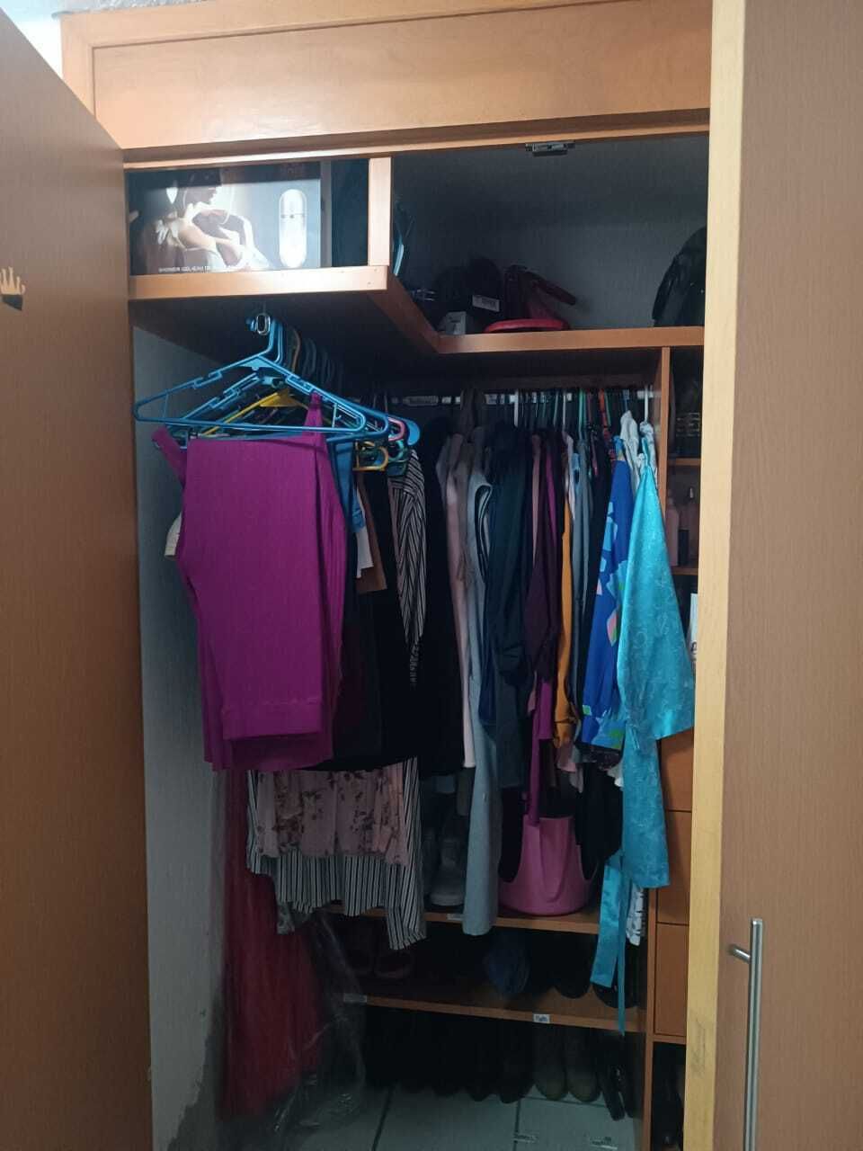 25 de 35: Closet habitación principal