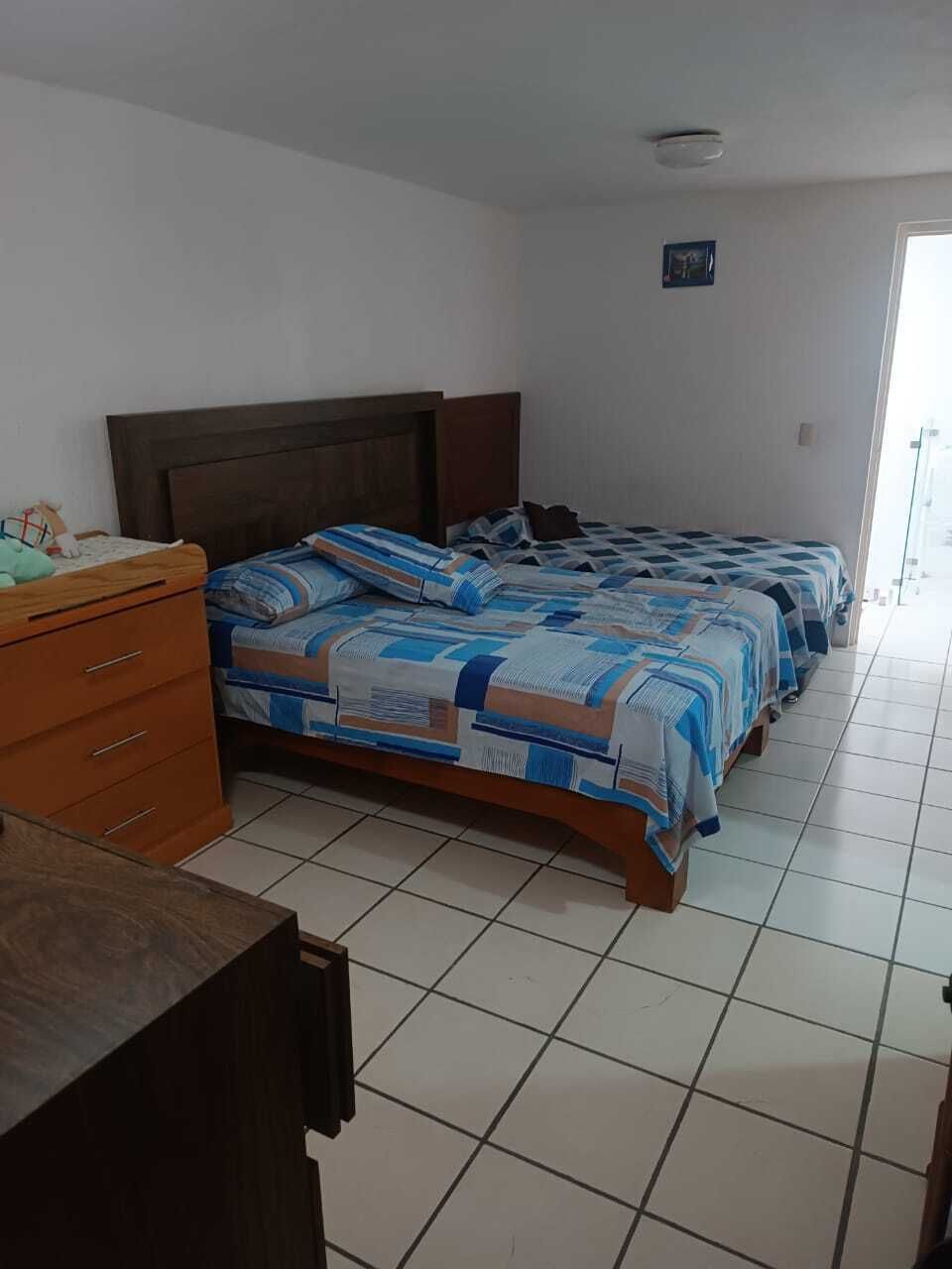 27 de 35: Habitación principal