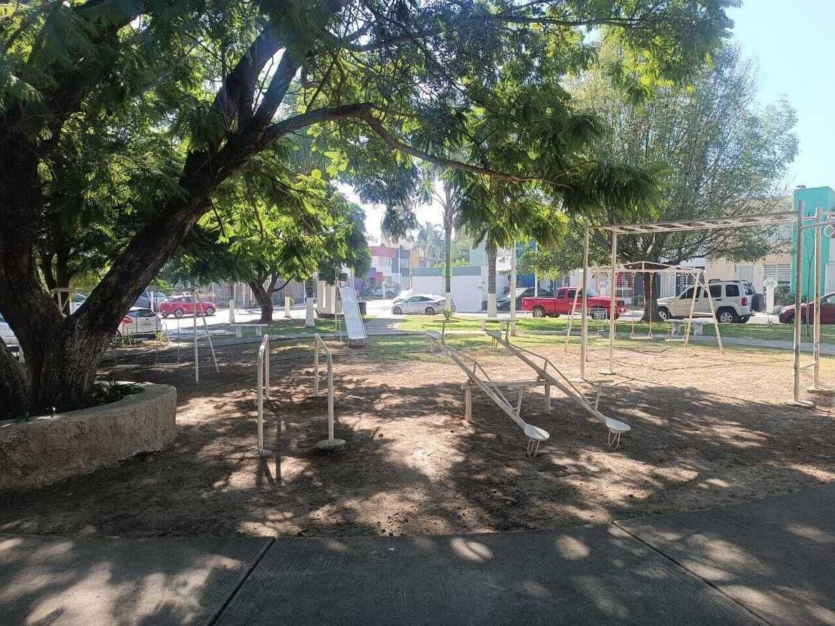 31 de 35: Juegos infantiles