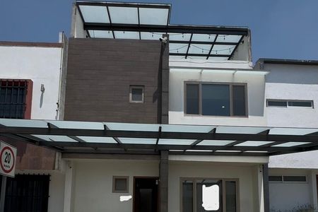 CASA EN RENTA EN TOLUCA, FUENTES DE SAN JOSE