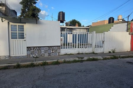 CASA EN RENTA AMUEBLADA  EN CD. SAHAGUN, HIDALGO,  COLONIA CARROS
