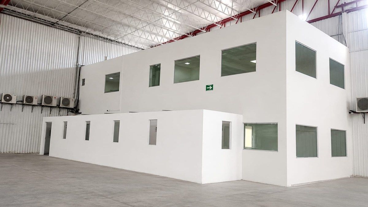 Industrial Warehouse in Parque Industrial Martel de Santa Catarina, Santa Catarina, photo 2 of 4