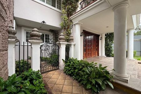 Residencia en Renta en una de las zonas mas seguras de la ZMG
