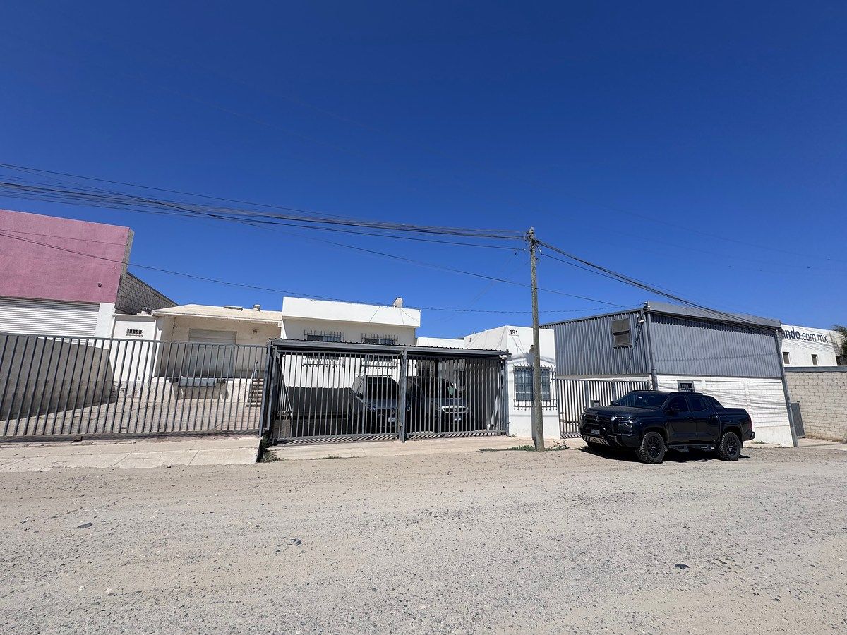 Bodega comercial en El Sauzal, Ensenada, foto 3 de 29
