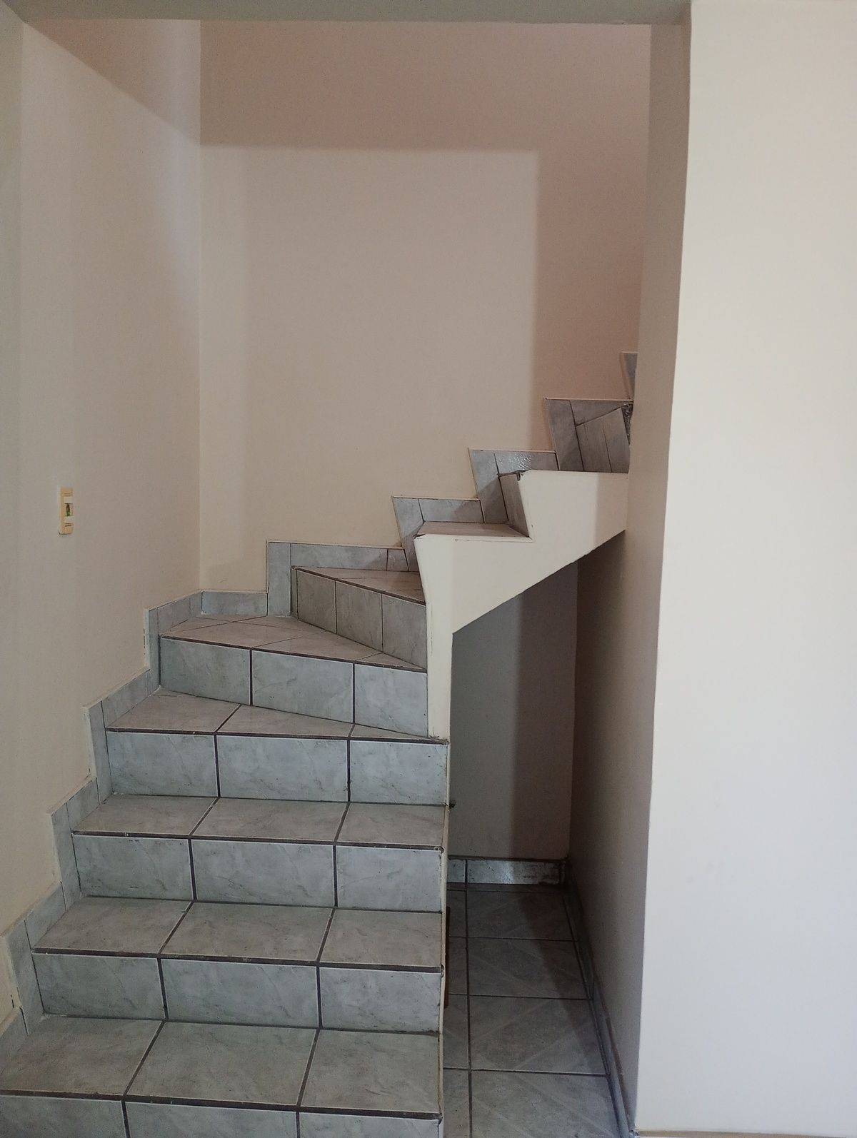 8 de 15: Acceso Segundo Piso