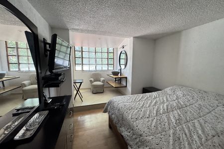 Excelente departamento AMUEBLADO para renta