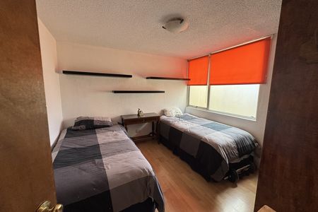 Excelente departamento AMUEBLADO para renta