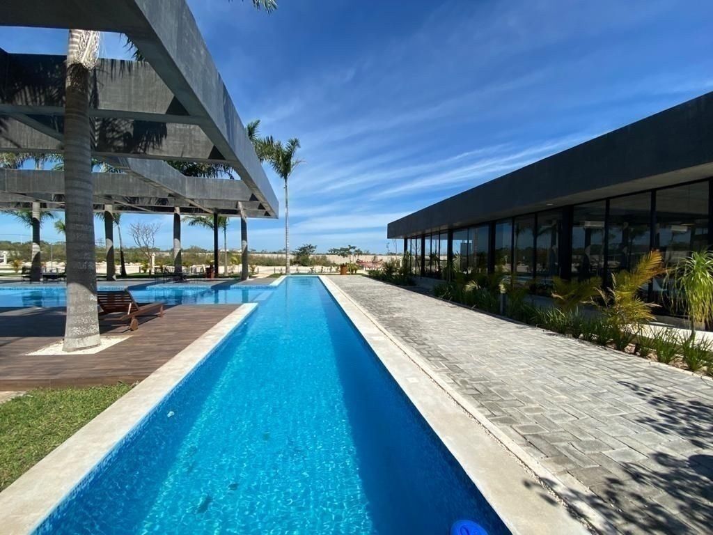 46 de 50: Canal de Nado Semiolímpico