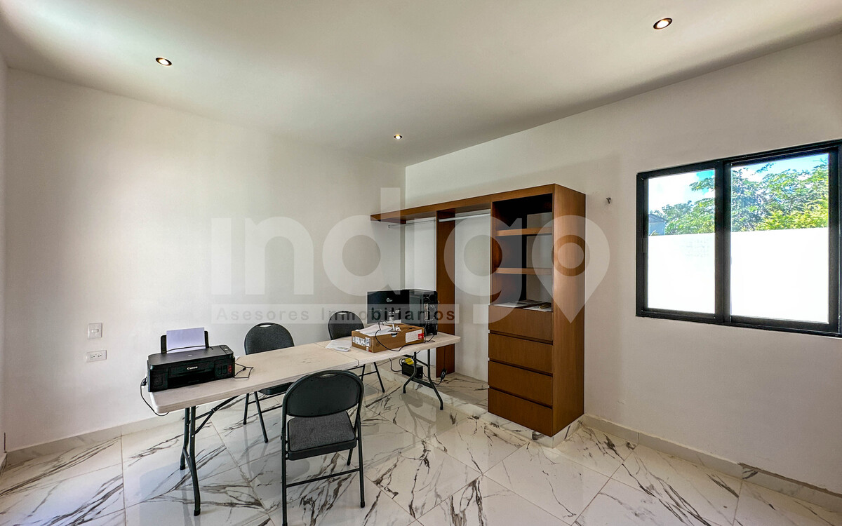 16 de 50: Recámara Secundaria en Planta Baja