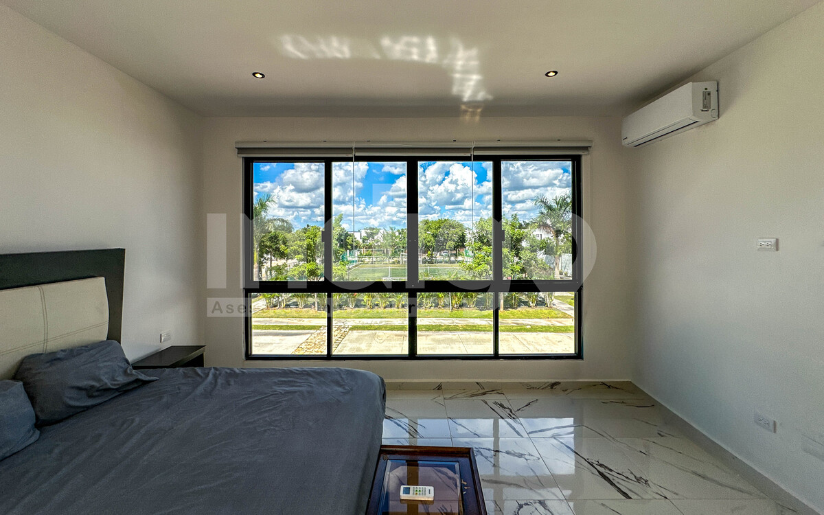 28 de 50: Recámara Principal