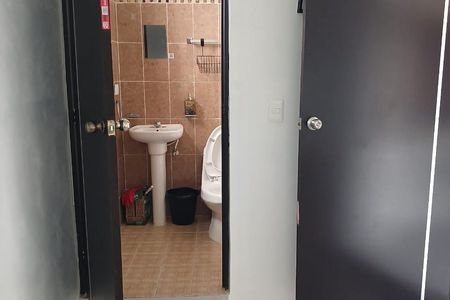 Studio on the upper floor for rent in Pensiones Merida