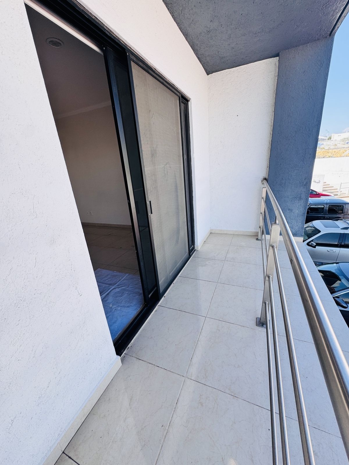 15 de 22: Balcón rec secudnaria 2do piso.
