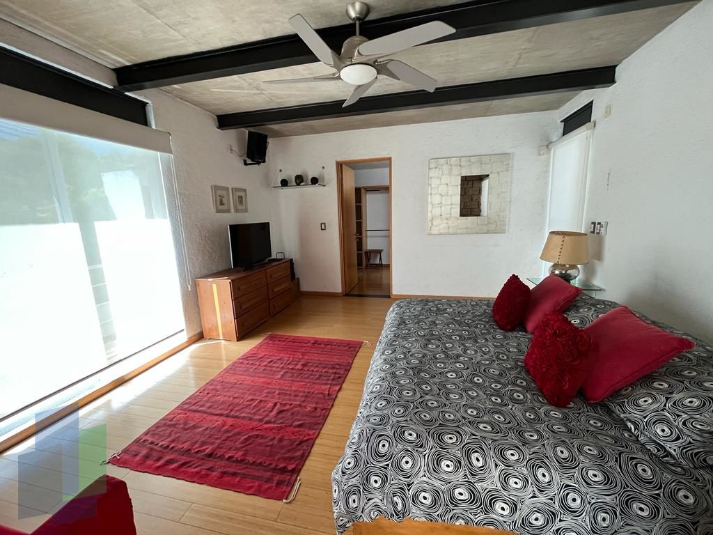 17 of 21: Recámara principal