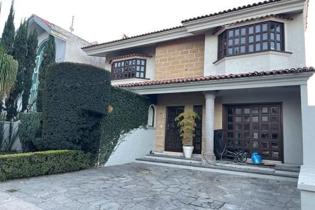 House for sale in Royal Country