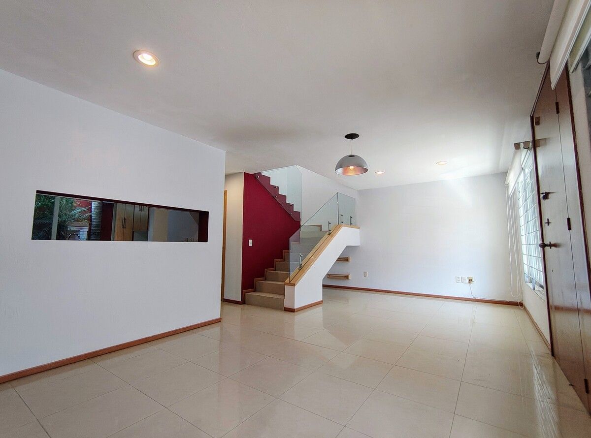 3 de 19: Sala Comedor